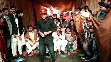 Boy Amazing Dance On Meray Paas Tum Ho Song