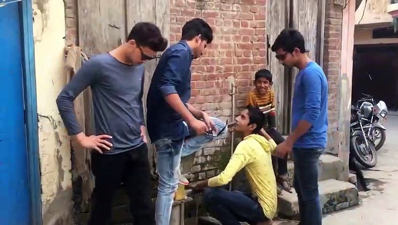 Pagli_caption_troll_Part-2_|_Round2hell_|_R2H