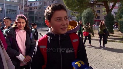 Ora News - Shkollat në Lezhë pa ngrohje, kaldajat për "dekor"