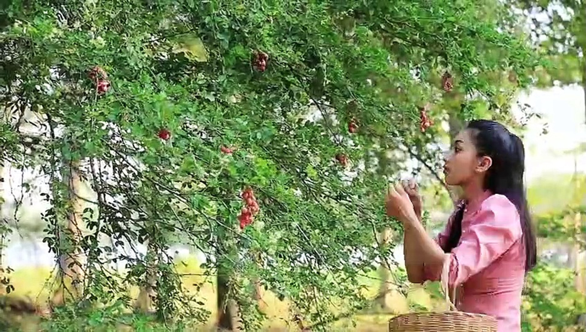 Cooking fresh fruit sweet tamarind cake in my homeland - Polin Lifestyle