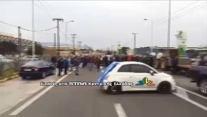 Έκλεισαν την παλαιά Εθνική Οδό οι κάτοικοι της Αγίας Παρασκευής