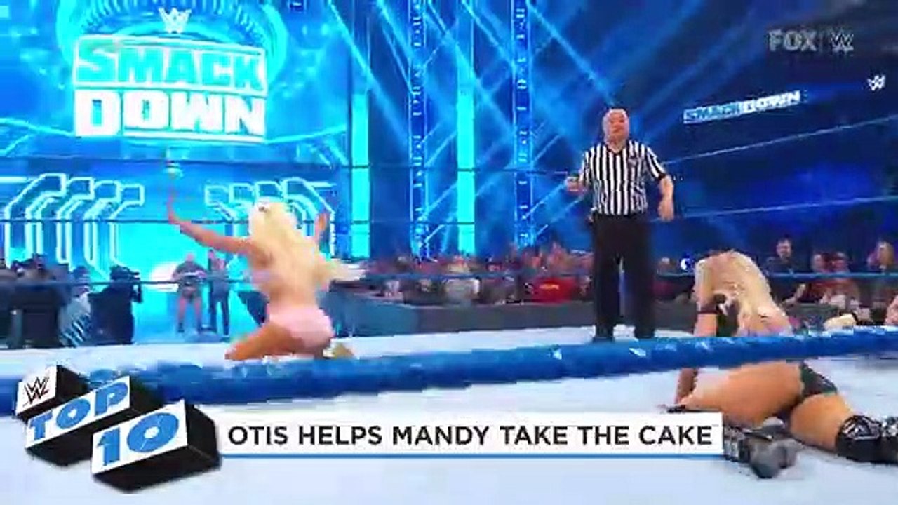 top_10_friday_night_smackdown_moments_wwe_top_10_jan_10_2020_KbTY0JAHxVk_360p (1)