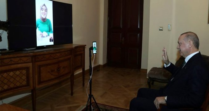 Cumhurbaşkanı Erdoğan, Kim Milyoner Olmak İster'e damga vuran Ümmü Gülsüm Genç ile görüştü