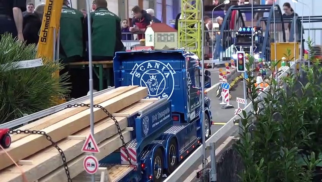 Awesome RC Trucks! Fantastic RC Tractors! Cool RC Action!