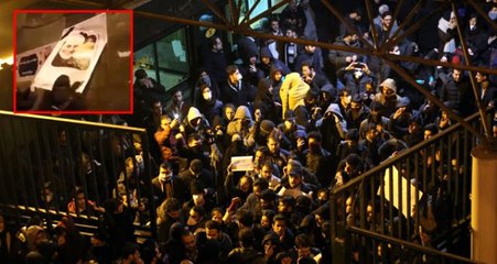 İranlılar, "Ruhani istifa" diyerek Kasım Süleymani'nin posterlerini yırttı