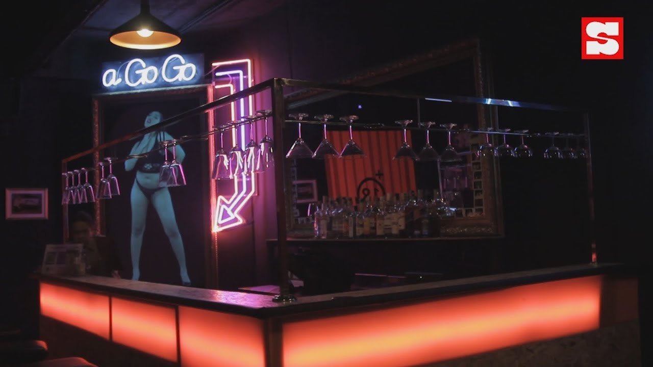 พัฒน์พงศ์ ซอยที่มีมากกว่าบาร์อะโกโก