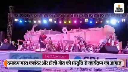 ऊंटों के करतब देख चकित हुए सैलानी, विदेशियों ने देखा रंगीला राजस्थान