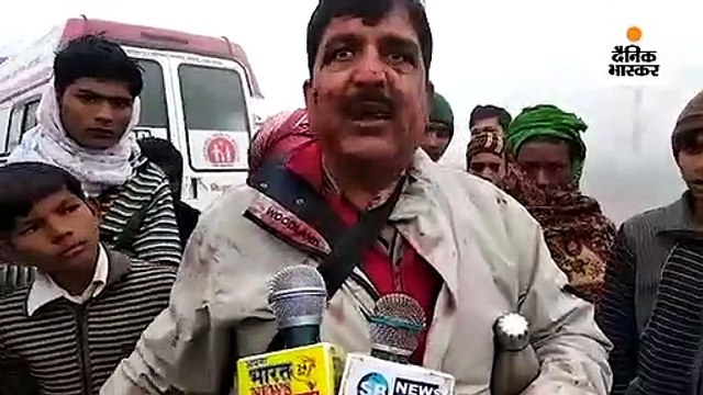 एक्सप्रेस-वे पर 20 फीट नीचे सर्विस रोड पर गिरी रोडवेज बस, दो यात्रियों की मौत और 20 घायल