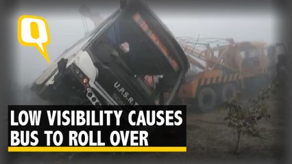 At Least 2 Dead, 16 Injured as Bus Rolls Over on Agra-Lucknow Expressway