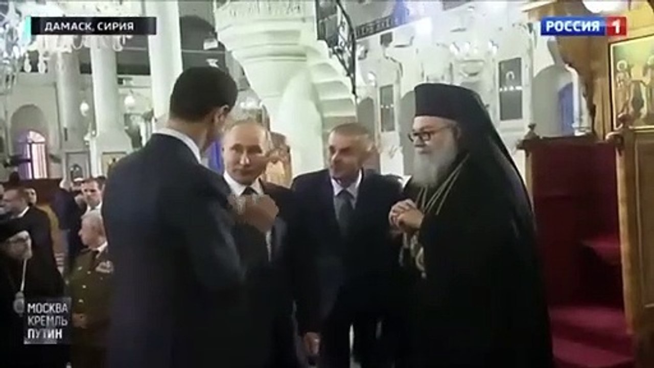 شاهد الإعلام الروسي ينشر مقطعاً لبشار أسد يسخر فيه من ترامب أمام بوتين (فيديو)