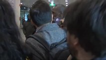 Abidal y Oscar Grau regresan de Qatar tras su encuentro con Xavi