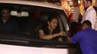 Esha Deol gives money to beggars while coming out from restaurant; Watch Video |FilmiBeat