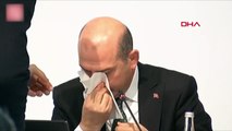 Bakan Soylu canlı yayında rahatsızlandı, burnundan kan geldi