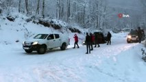 - Artvin'de kar nedeniyle 83 köy yolu ulaşıma kapandı