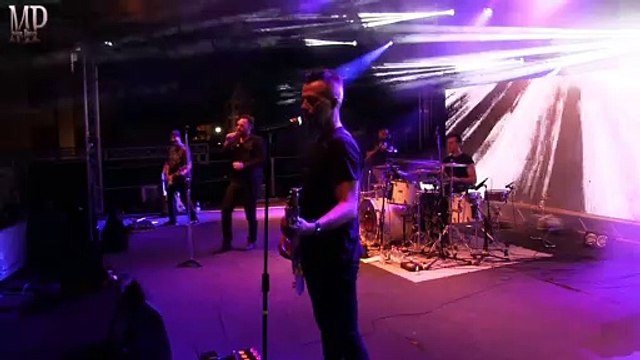 U2 Tribute, Velvet Dress - I Still Haven't Found What I'm Looking For