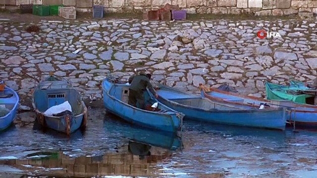 Beyşehir Gölü’nün kıyı kesimleri buz tuttu