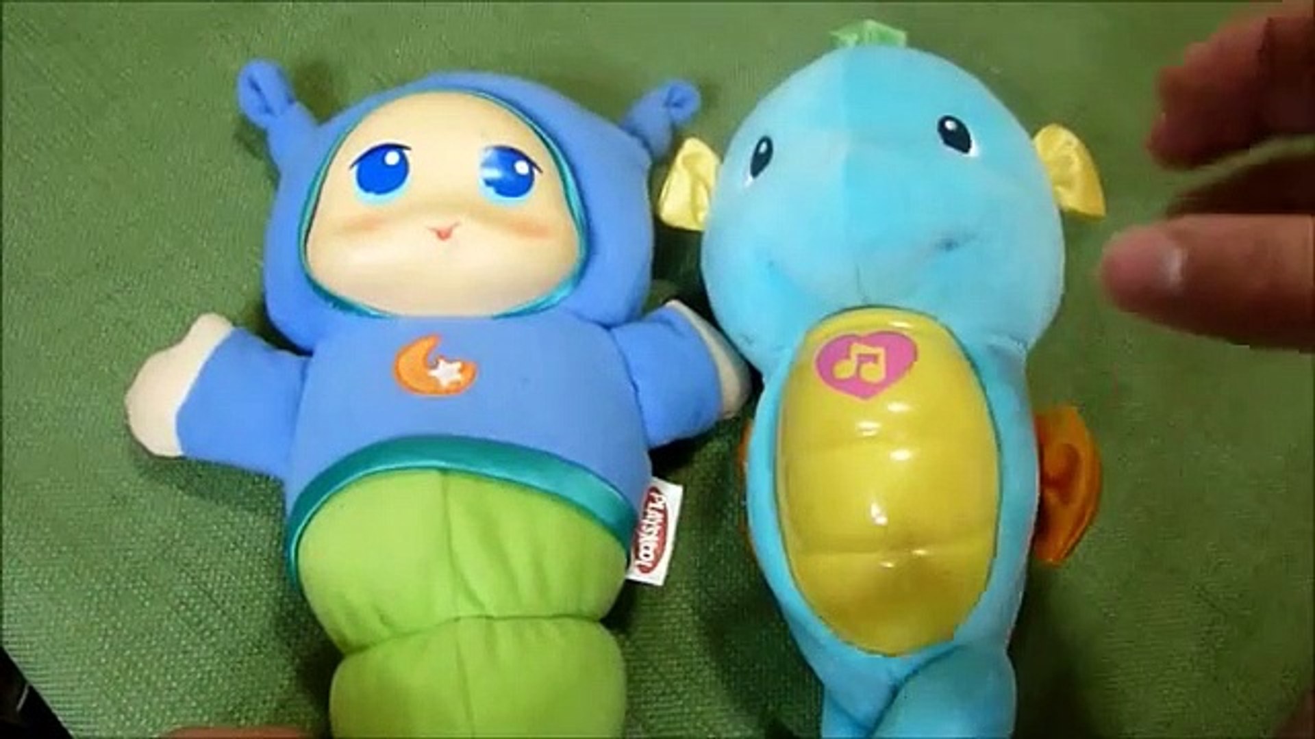 Review of Playskool Lullaby Gloworm vs Fisher Price Ocean Wonders Soothe and Glow Seahorse