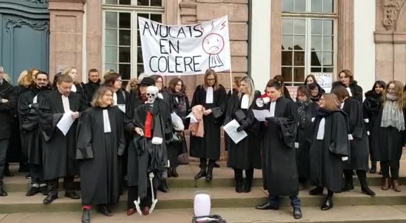 70 avocats protestent à Colmar