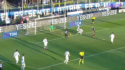 10 GOALKEEPER SAVES WITHOUT THEIR HANDS