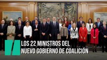 Los 22 ministros de Sánchez prometen sus cargos