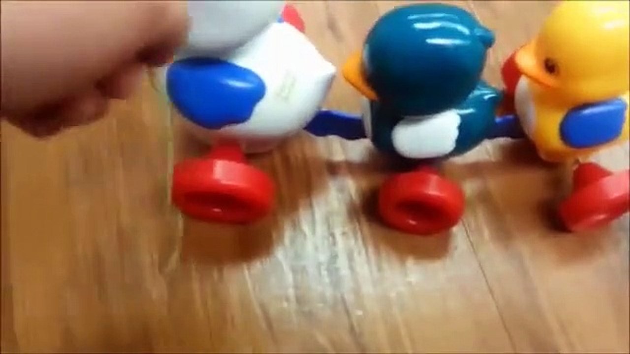 Quick Snippet Review: Vintage 1987 Pull Behind Quacking Duck Family Toy by TOMY