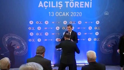 Bakan Selçuk: "Ekonomi, eğitim ve demokrasi üçlemesinin bir ülkenin varoluşuyla doğrudan doğruya...