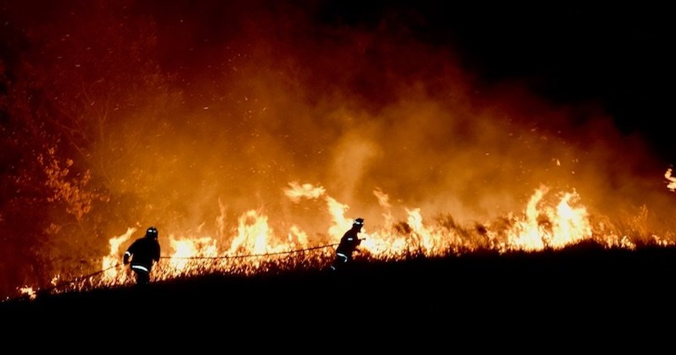 Le « méga-feu » le plus important a enfin été maîtrisé en Australie, la pluie tant attendue devrait bientôt faire son apparition 