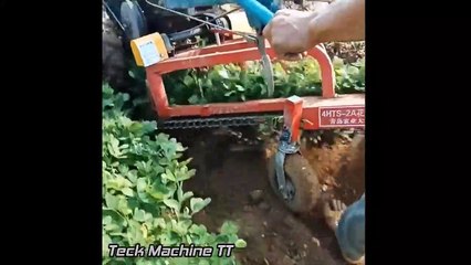 Télécharger la video: World Modern Harvesting Agriculture Machines Working, Best Plowing Tractor Equipment At Farming