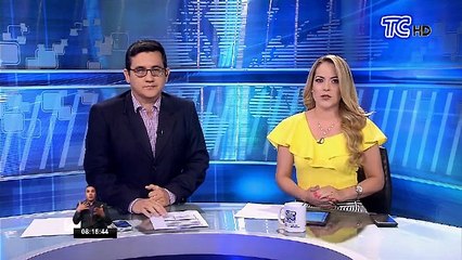 Conductor en supuesto estado de embriaguez chocó a un patrullero estacionado al sur de Guayaquil