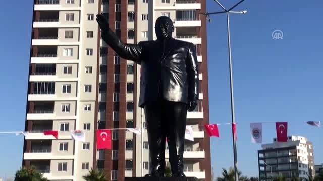 KKTC'nin Kurucu Cumhurbaşkanı Denktaş 8'inci ölüm yılında anıldı