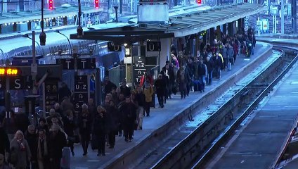 Grèves contre la réforme des retraites : le mouvement s'éternise