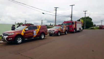 Mobilização de equipes de socorro e Guarda Municipal chama atenção em viaduto