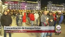 Transportistas bloquean accesos a CDMX y se manifiestan en el Zócalo