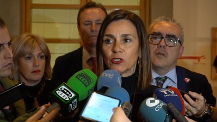 PRC y PSOE dan por "cerrada la crisis" en Cantabria