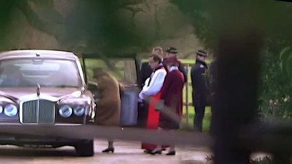 Isabel II establece un "período de transición" para el príncipe Harry y su esposa Meghan