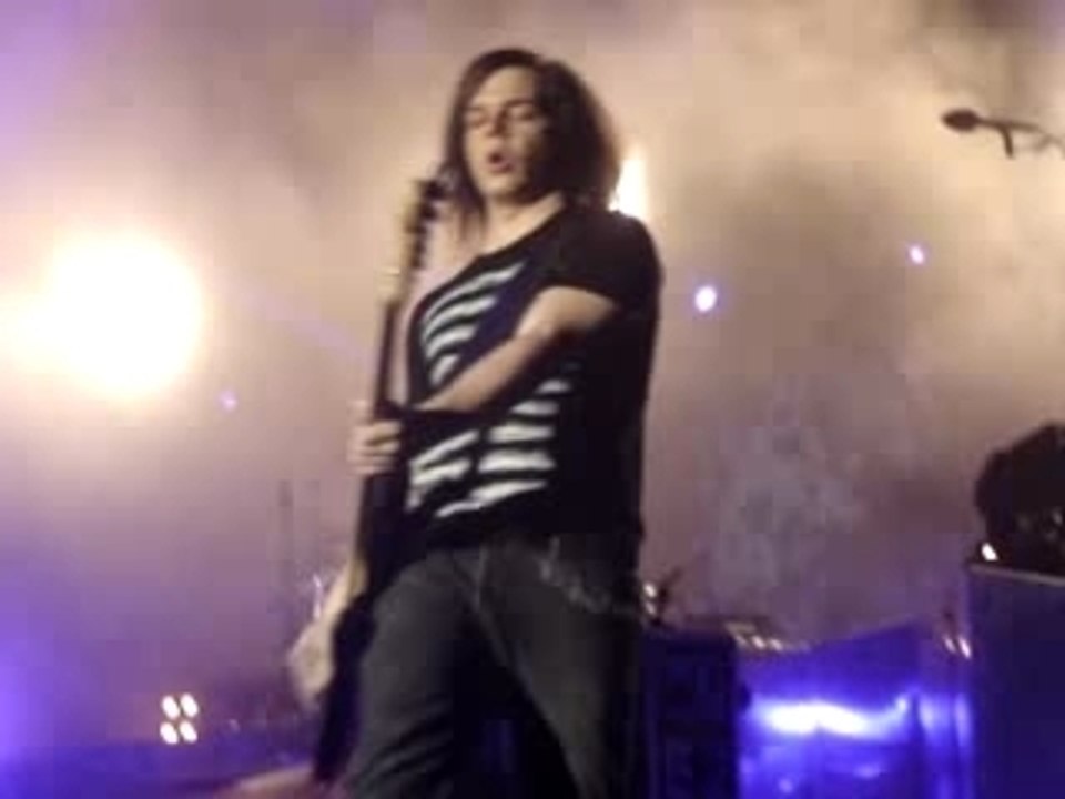 Bercy 16/10/07 : Georg ( le petit sourire en coin ^^)