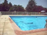 travesuras en la piscina de Launaguet-Francia