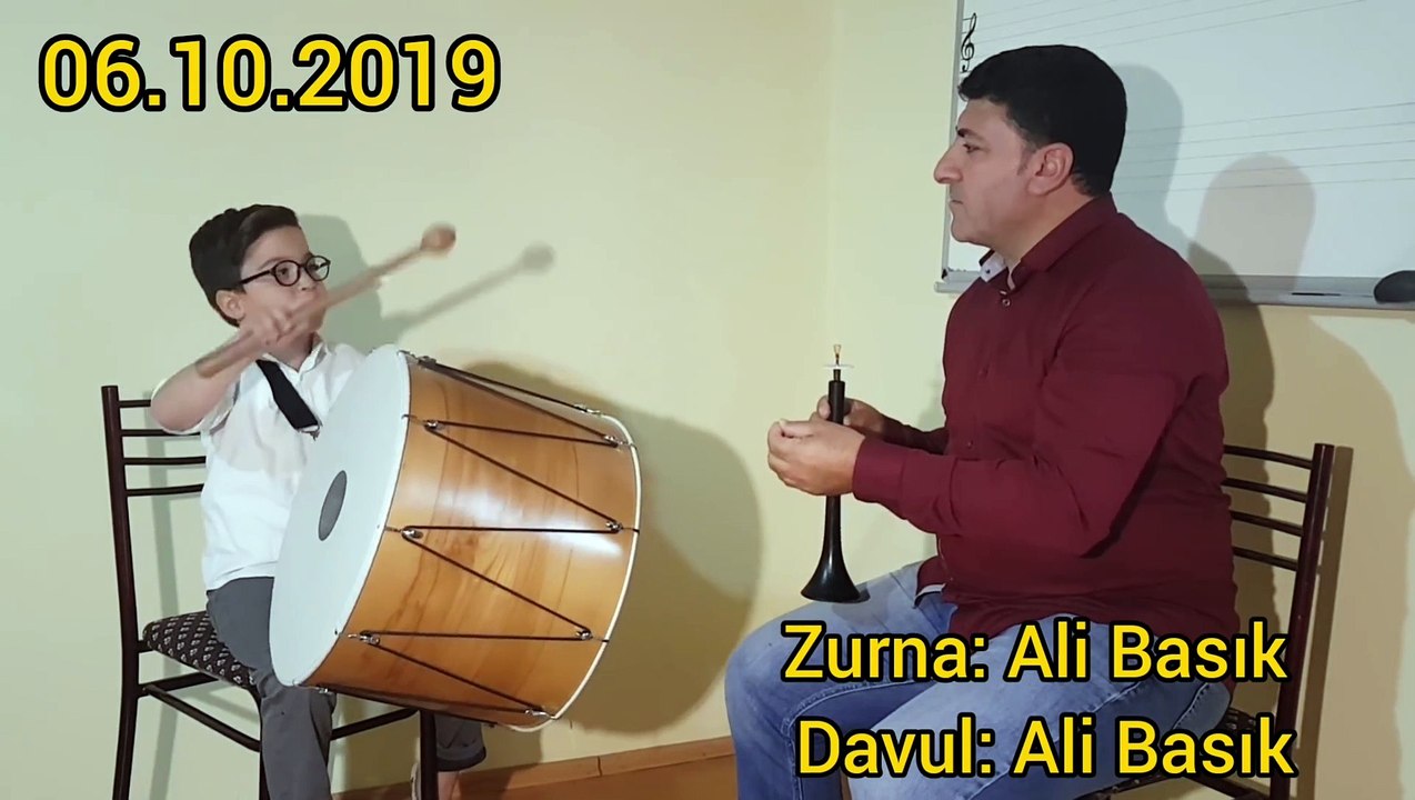 Muhteşem Çocuk Yine Döktürüyo