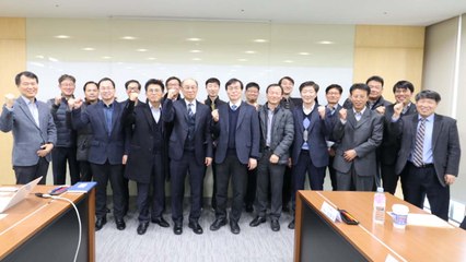 [대전/대덕] '12인치 반도체 테스트베드' 성공 추진 간담회 / YTN