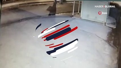 Üniversiteli genç kızın metrelerce sürüklenerek hayatını kaybetti! Feci kaza kamerada...