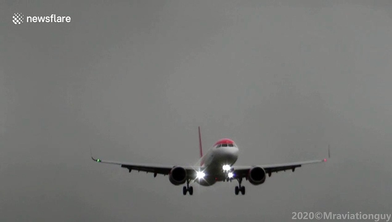 EasyJet plane wobbles in crosswinds while landing at Bristol Airport during Storm Brendan