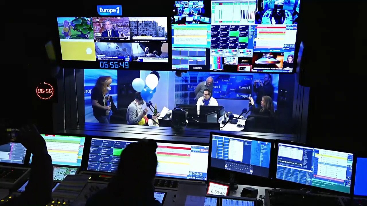 VIDÉO - Quand Matthieu Noël se lâche pour fêter les bonnes audiences d'Europe 1 en direct !