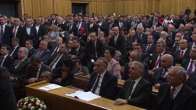MHP Lideri Devlet Bahçeli:'Terörist Demirtaş'ın kitabından sözde tiyatro çıkaranlar bu ülkenin köküne yabancı olanlardır. CHPye diyorum ki, çadır tiyatronuzu ya gidin Kandil'de kurun ya da Pensilvanya'da açın... '