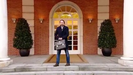 Pablo Iglesias llegando a su primer Consejo de Ministros