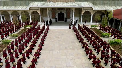 Fateh Baghdad Sultan Murad IV welcomed After victory of Baghdad ( 720 X 720 )