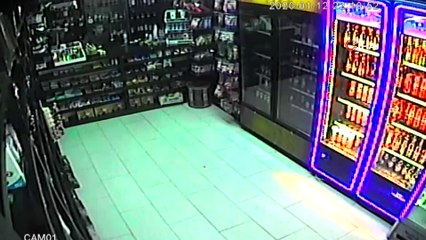 Silahlı soyguncu yüz tarama sistemi ile 24 saat geçmeden yakalandı