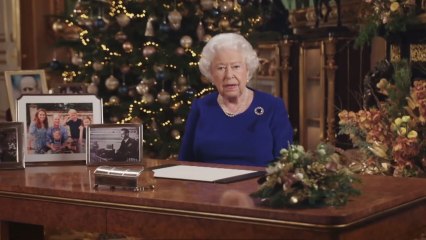 Isabel II "respeta y comprende" el deseo de Harry y Meghan