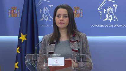 Télécharger la video: Inés Arrimadas en rueda de prensa