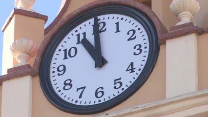 Picassent silencia el reloj del campanario ante las quejas vecinales