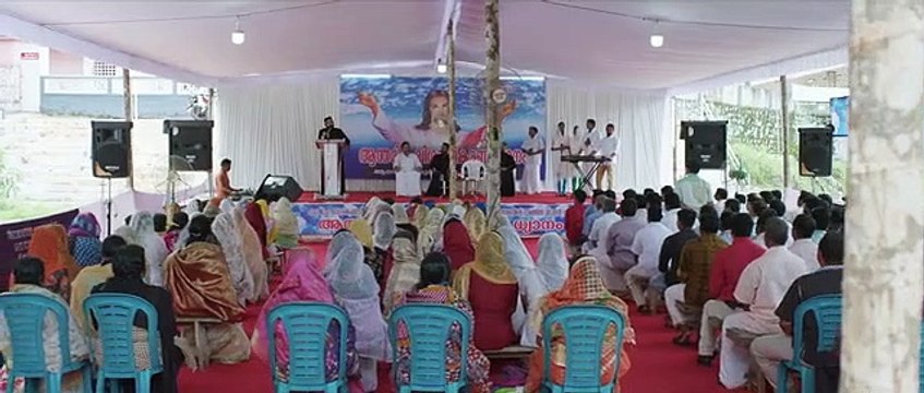 Kettiyolaanu Ente Malakha (2019)[Proper Malayalam - HDRip - x264 ESubs] Movie Part 3